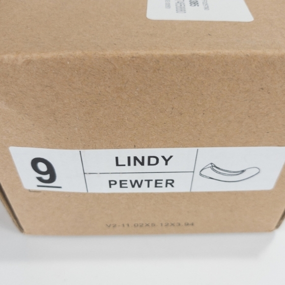 Journee Collection Lindy Flats Pewter -9 - Picture 8 of 8